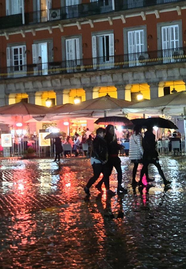 Centro Madrid. Plaza Mayor. Puerta Del Sol. Opera. Apartment Bagian luar foto